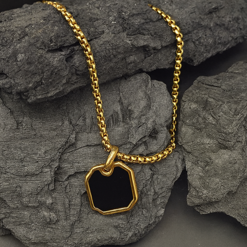 Cadena con dije octagonal