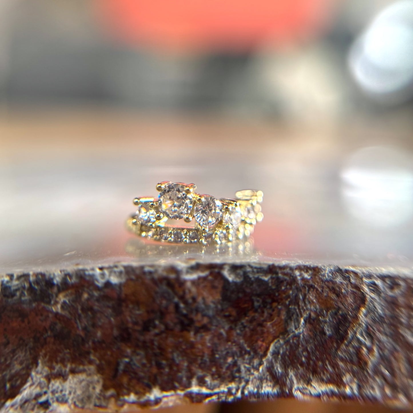 Ear cuff corona con zirconias