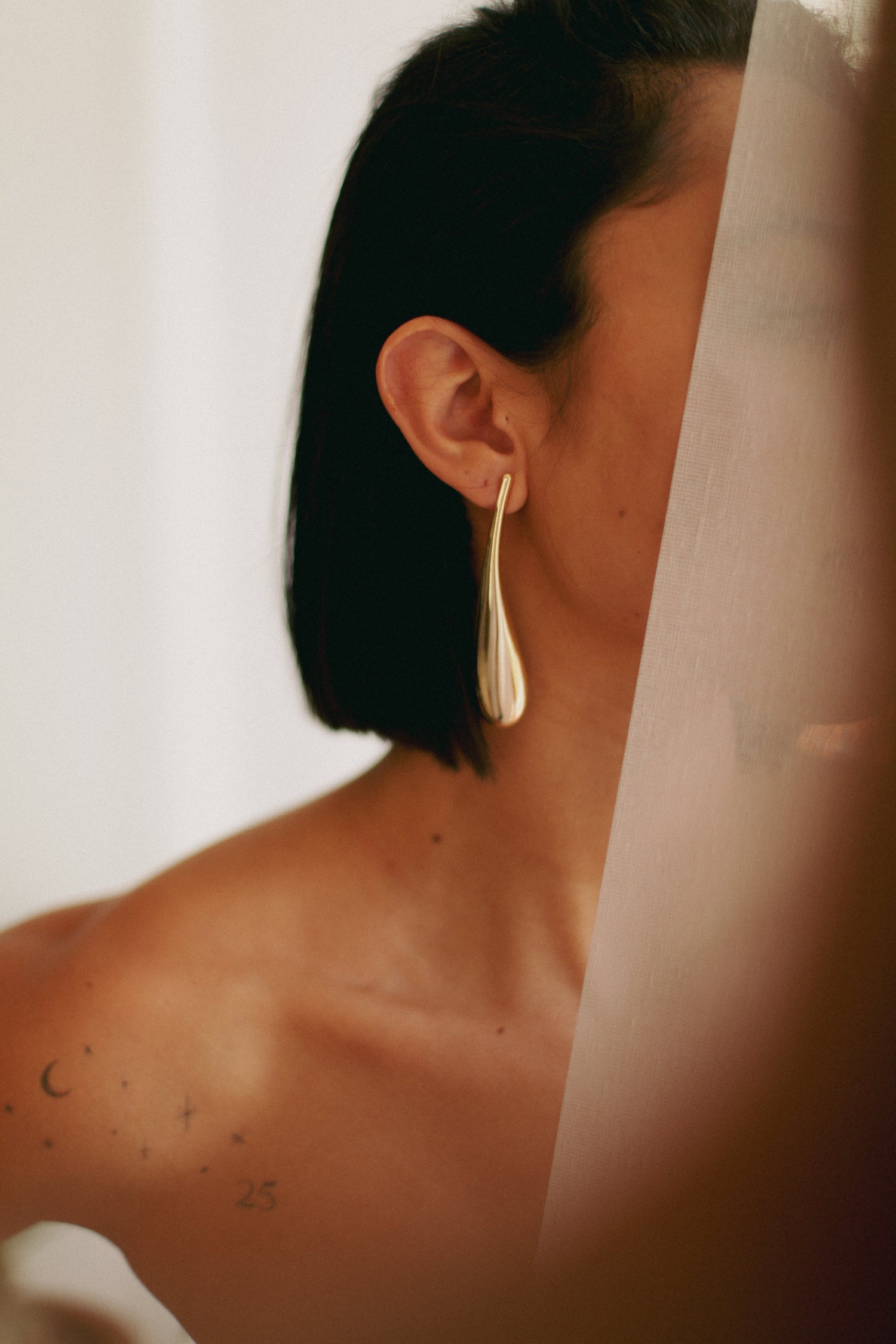 Mujer Aretes