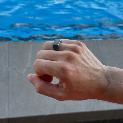 Anillo minimalista