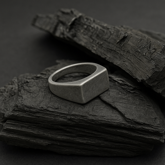 Anillo minimalista