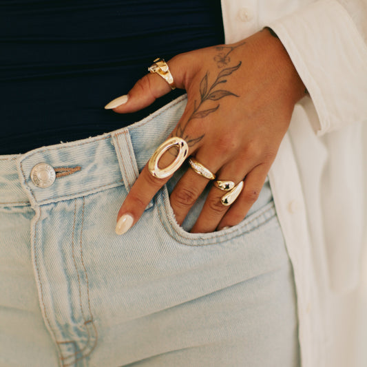 Anillo ovalado tipo chunky