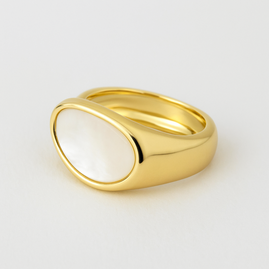 Anillo asimétrico con piedra blanca