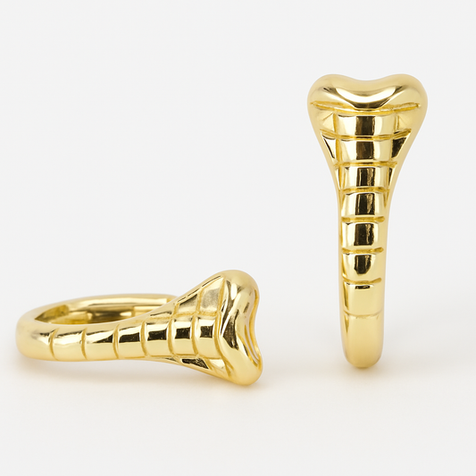 Aretes huggies de cobra