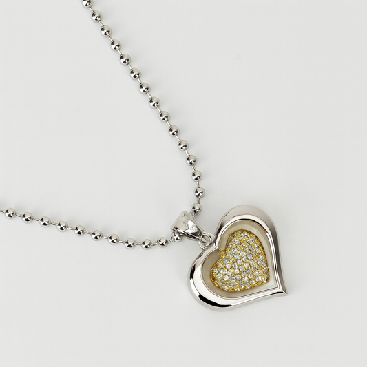 Cadena de bolitas con corazon bitono