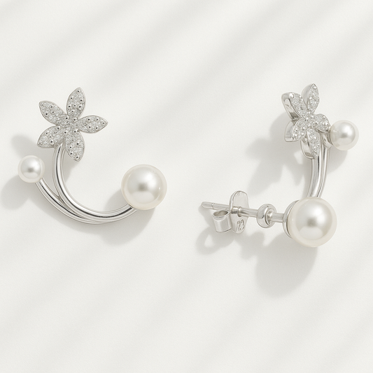 Aretes-cuff de flor en circonias con tipo perlas