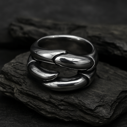 Anillo con diseño de garra