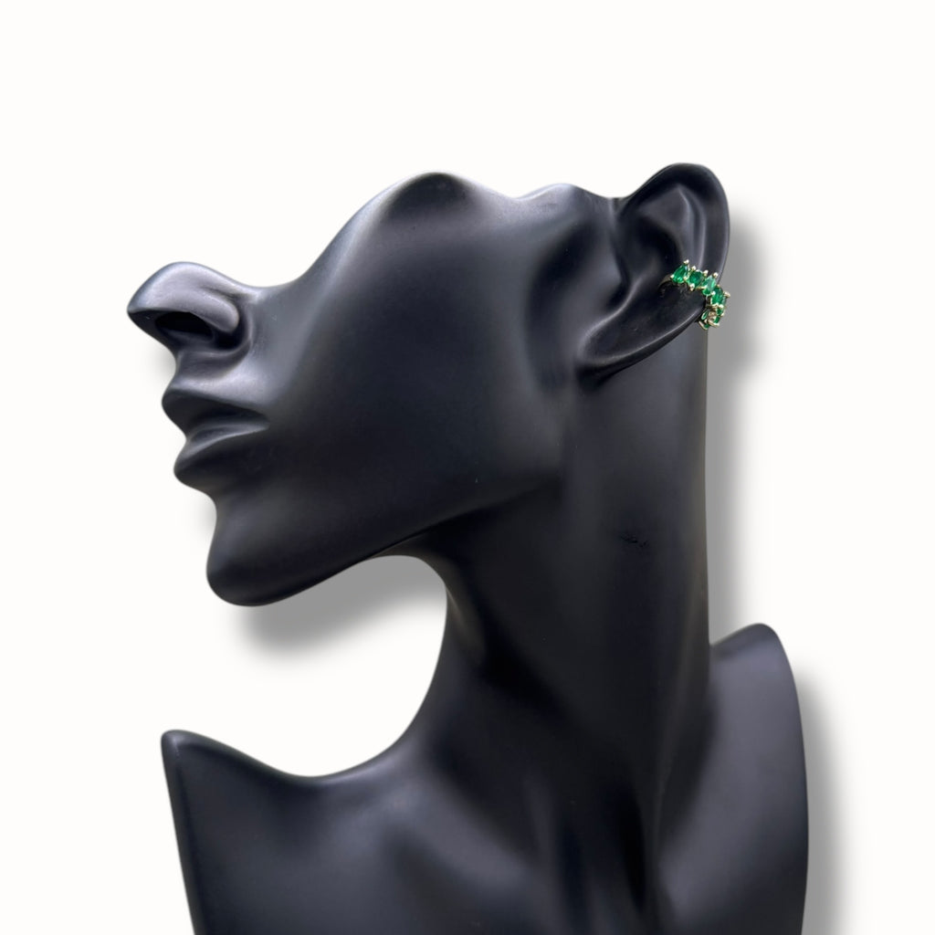 Ear cuff con piedras en gota