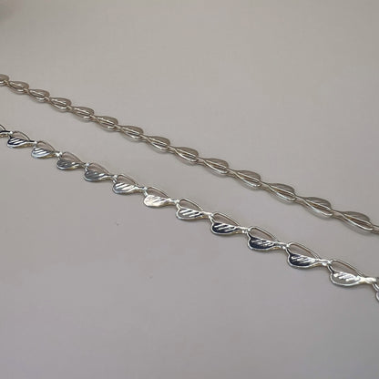 Cadena de corazones texturizados