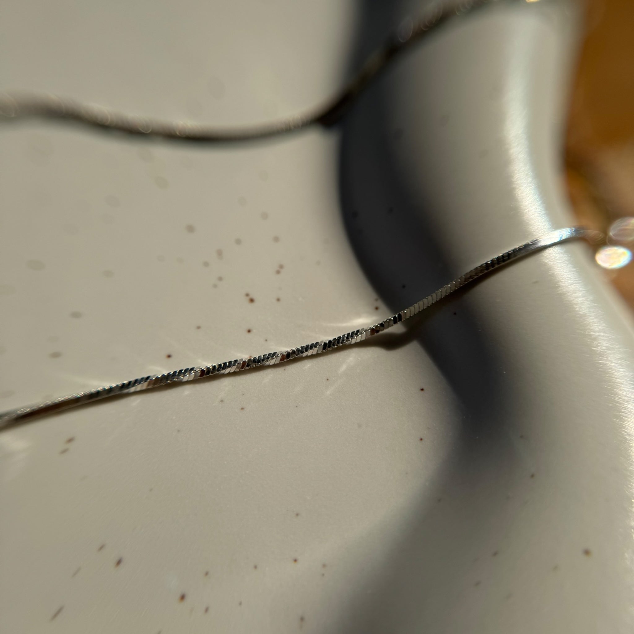 Cadena diamantada torcida