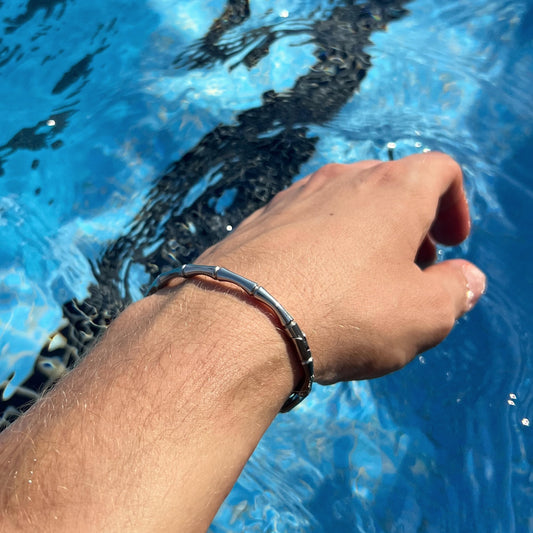 Brazalete tipo hueso