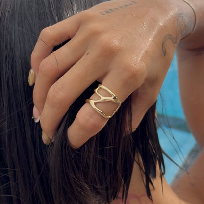 Anillo con diseño de coral