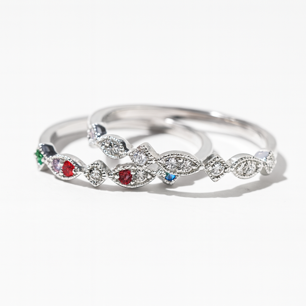 Anillo de media churumbela con piedra zirconia